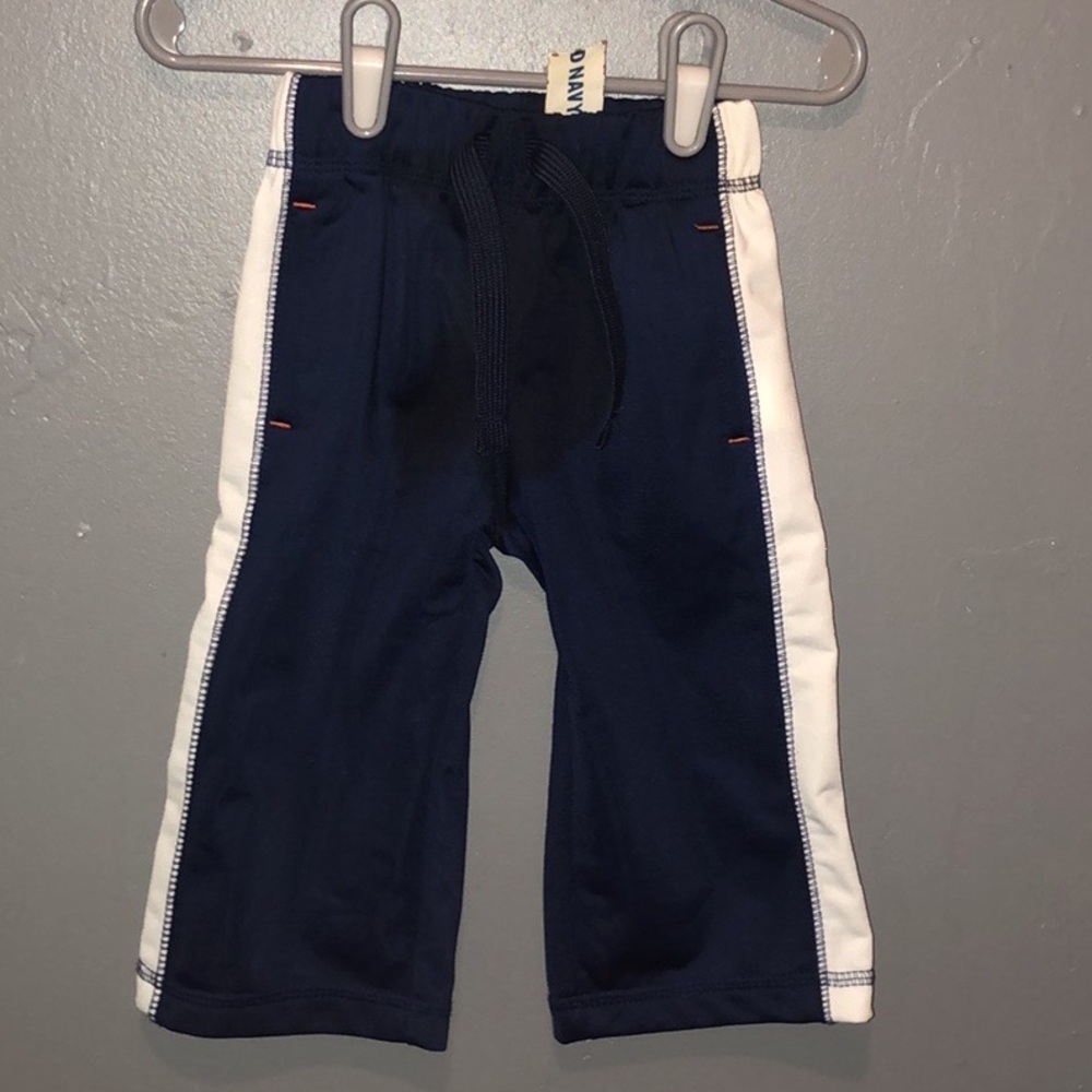 Old Navy Baby Boys Sz 12-18 Months Navy Blue W/White Side Stripe Track Pants NWT